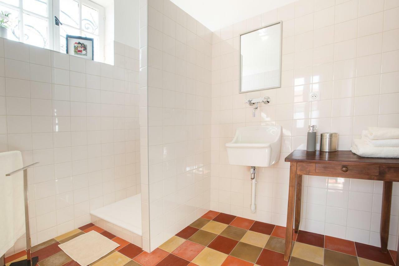 La Maison Prune Lyon Bagian luar foto
